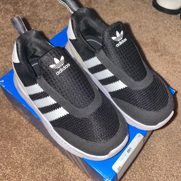 Toddler Adidas - Picture 1 of 3